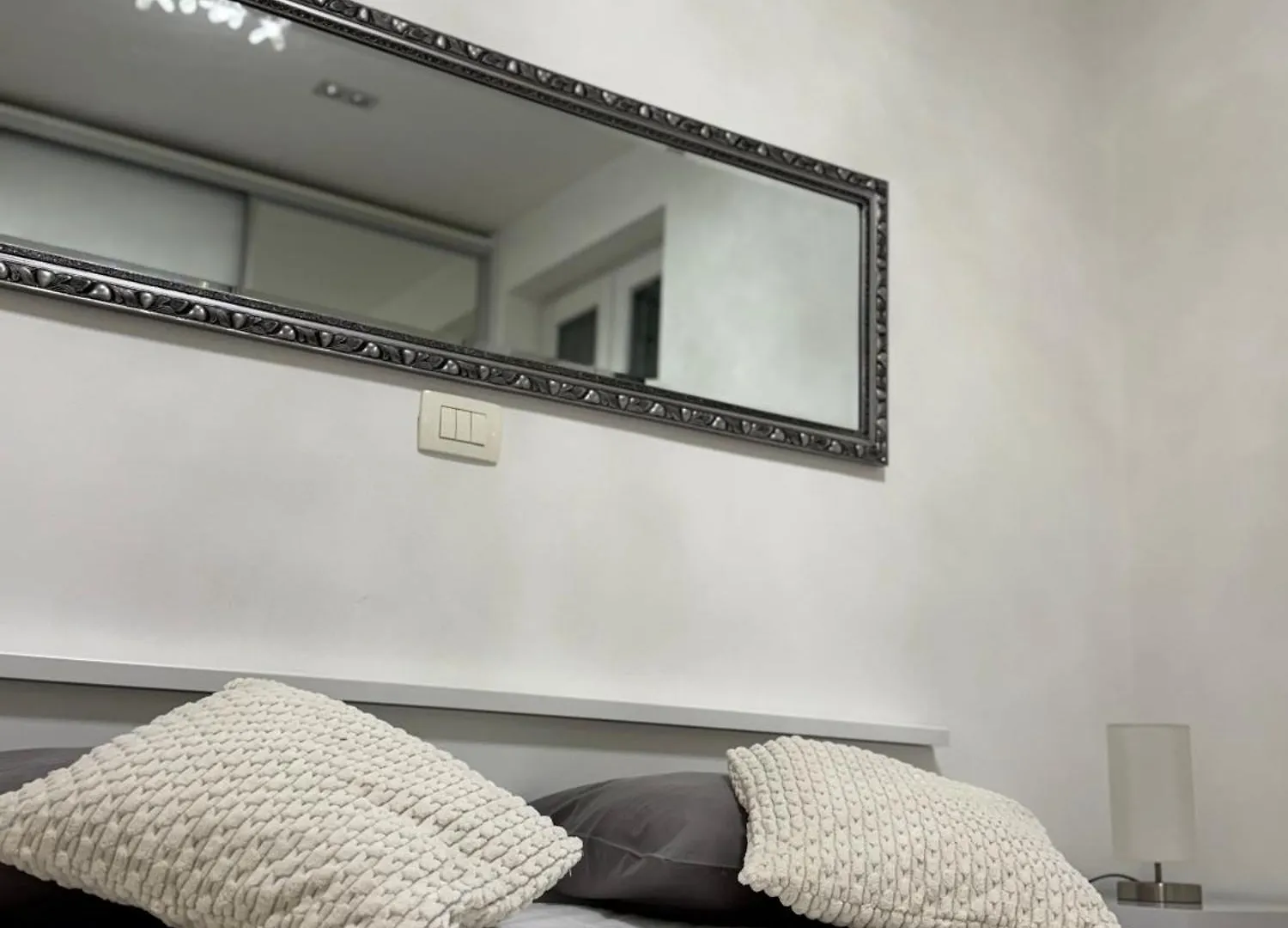 Apartment “Jelin Dvor” 3+2, Bacvice, スプリト